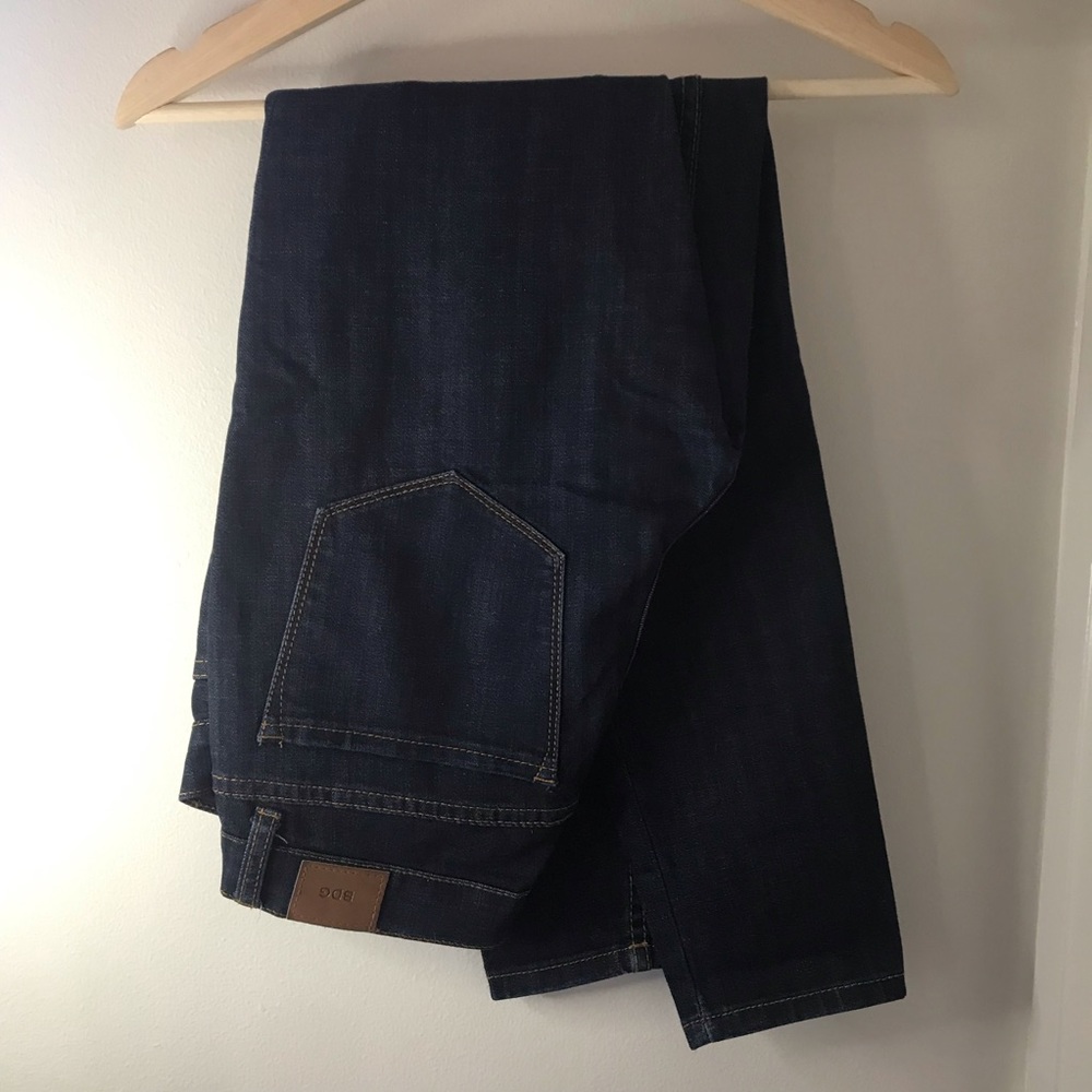BDG Mid-rise Twig Skinny Jean Dark Wash Sz 27